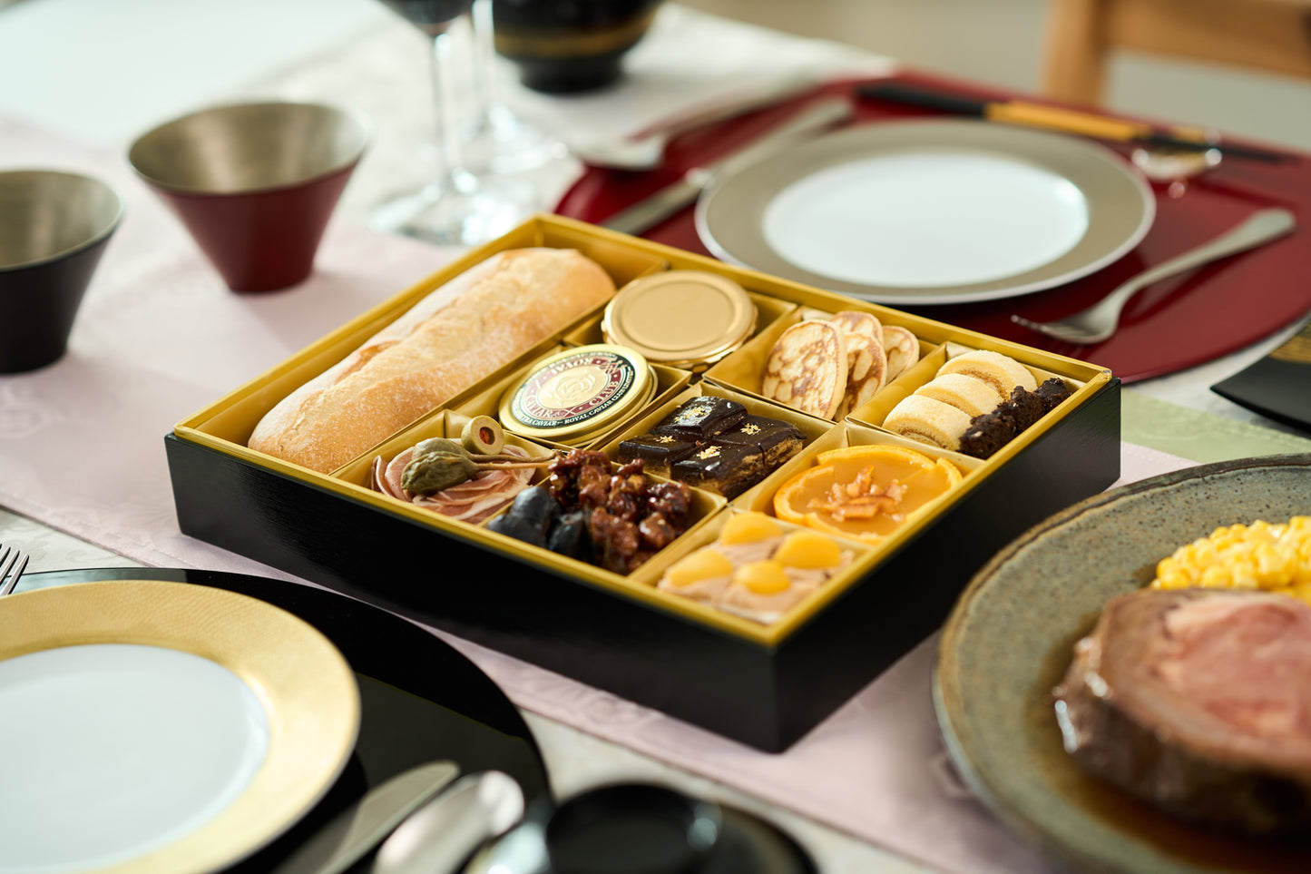 [超早割10月末まで]ロウリーズのプライムリブおせち LAWRY'S NEW YEAR OSECHI 2025